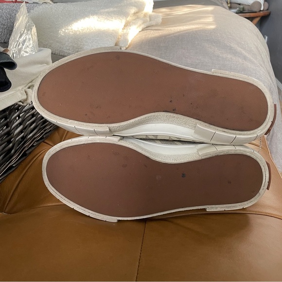 Good News Palm Dogstooth Sneakers - Picture 6 of 8